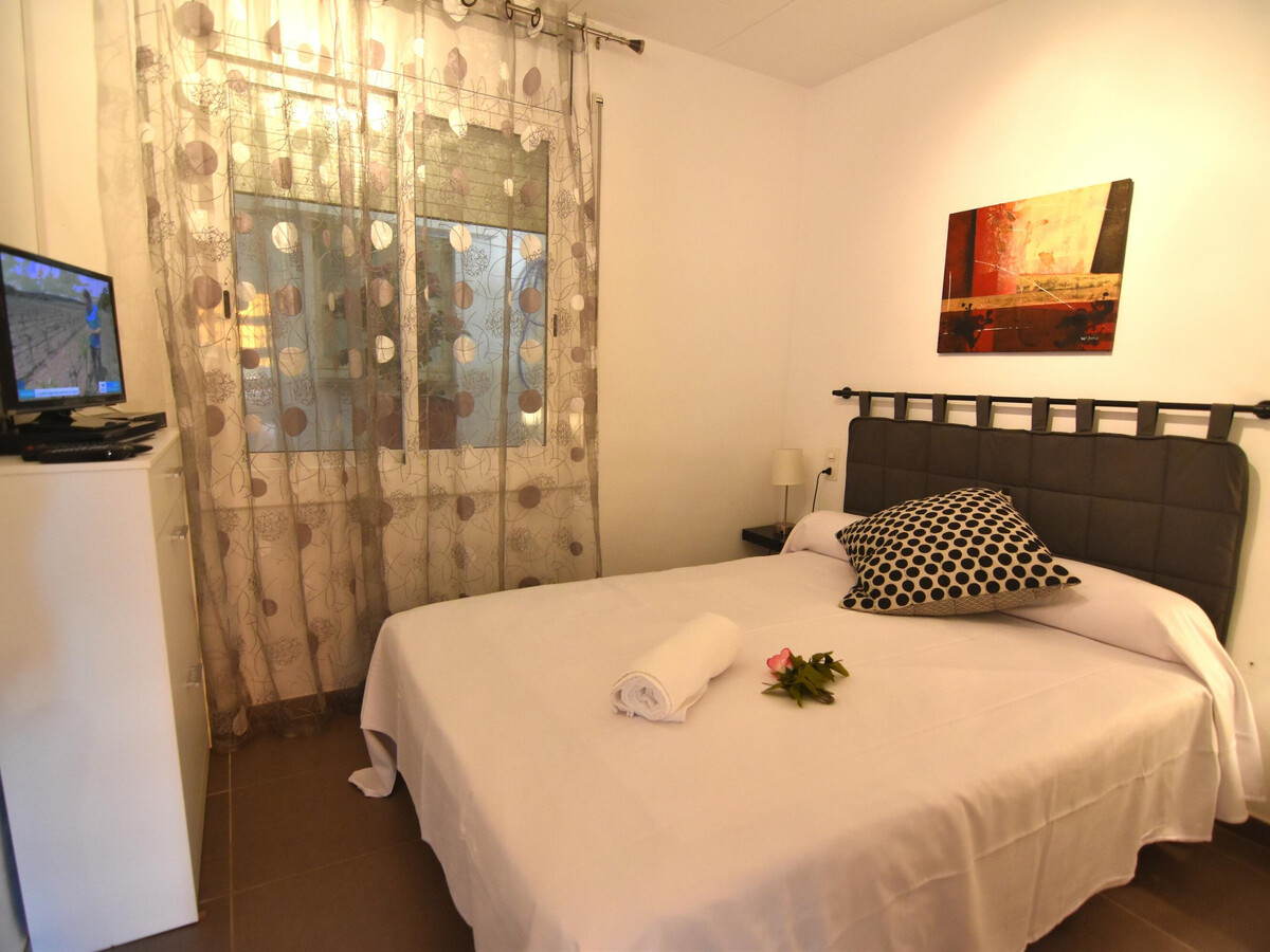 Appartement 2 chambres à Roses, 200 m de la plage - Photo 14