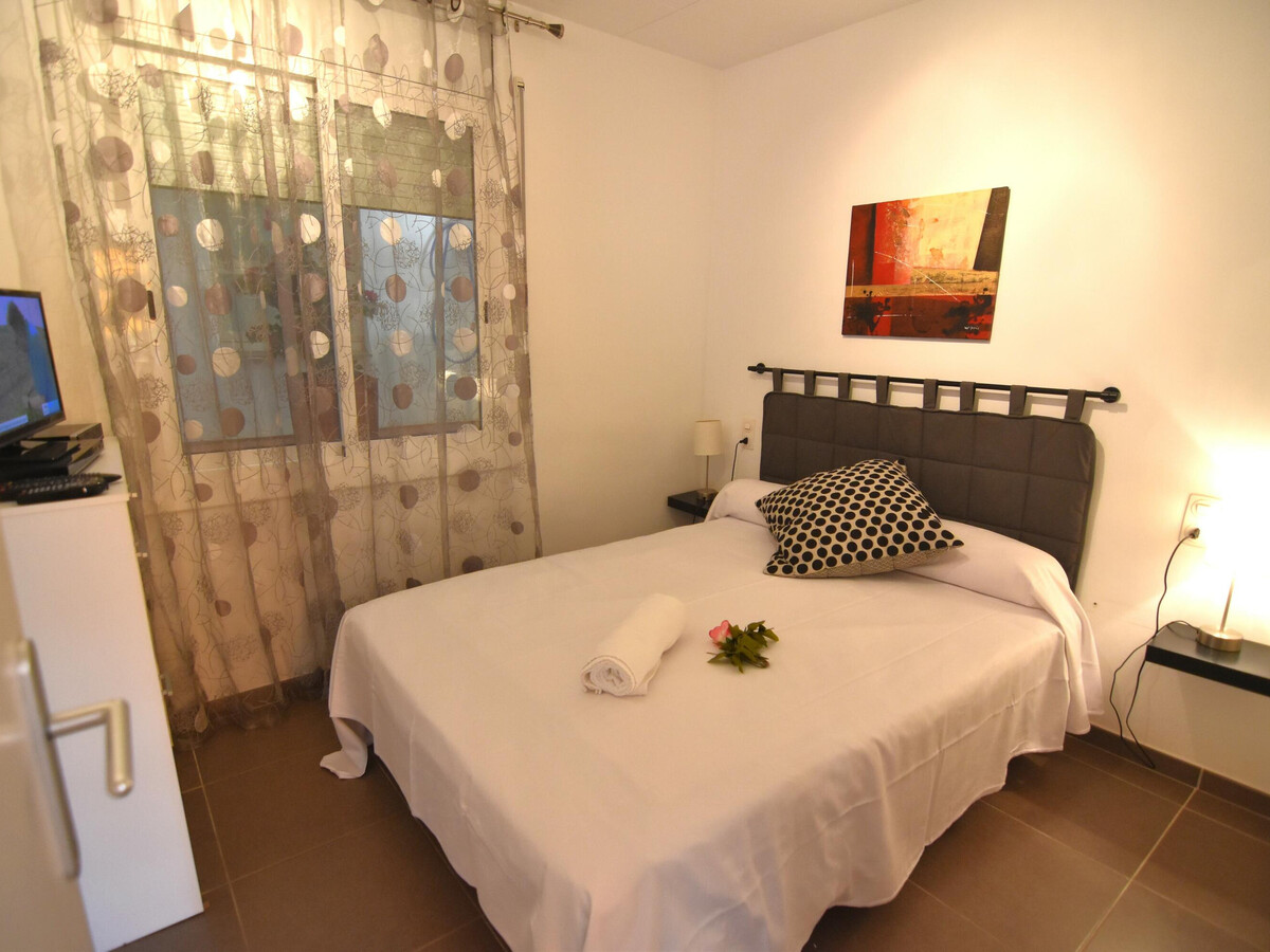 Appartement 2 chambres à Roses, 200 m de la plage - Photo 15