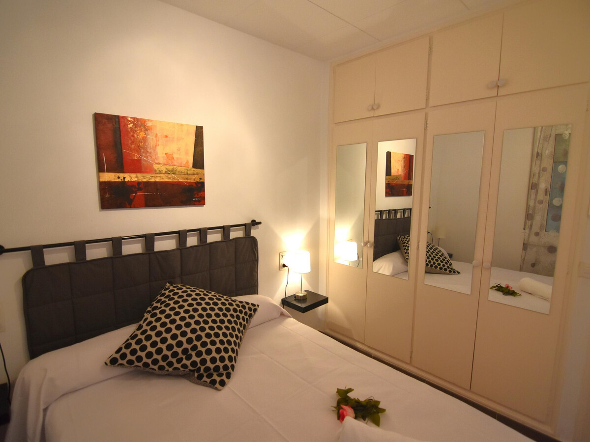 Appartement 2 chambres à Roses, 200 m de la plage - Photo 16