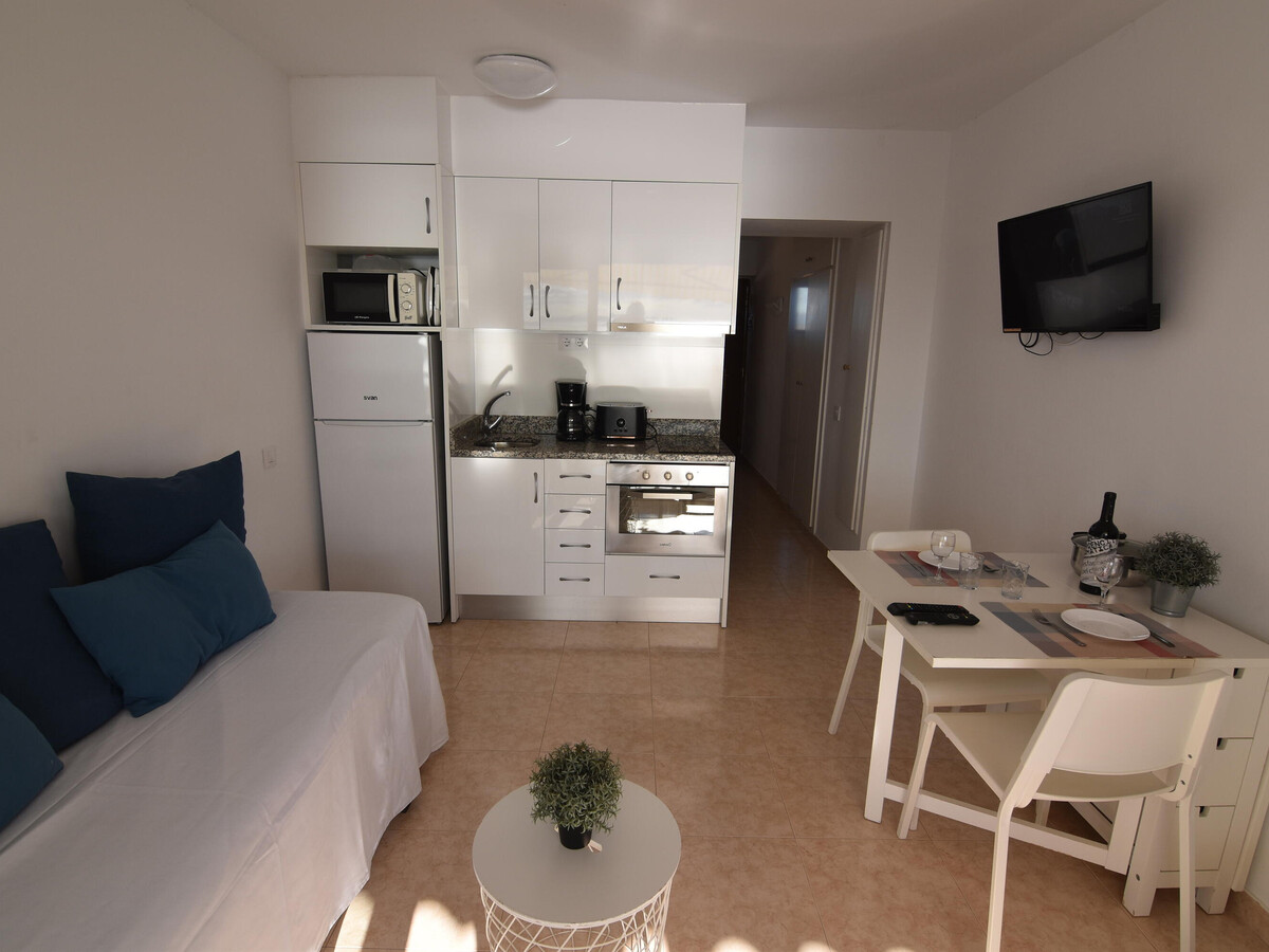 Studio 3 pers. Roses - Piscine, parking et WiFi - Photo 9