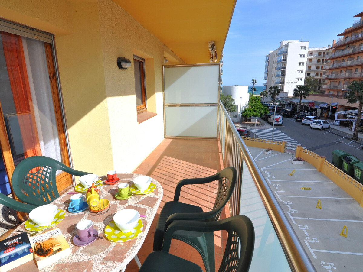 Appartement 2 chambres à 50m de la plage à Roses - Photo 2