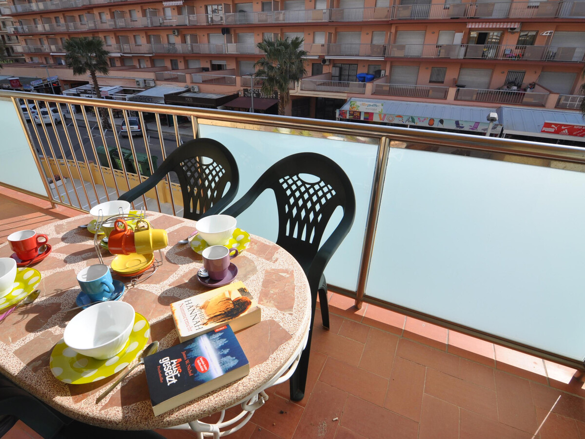 Appartement 2 chambres à 50m de la plage à Roses - Photo 3