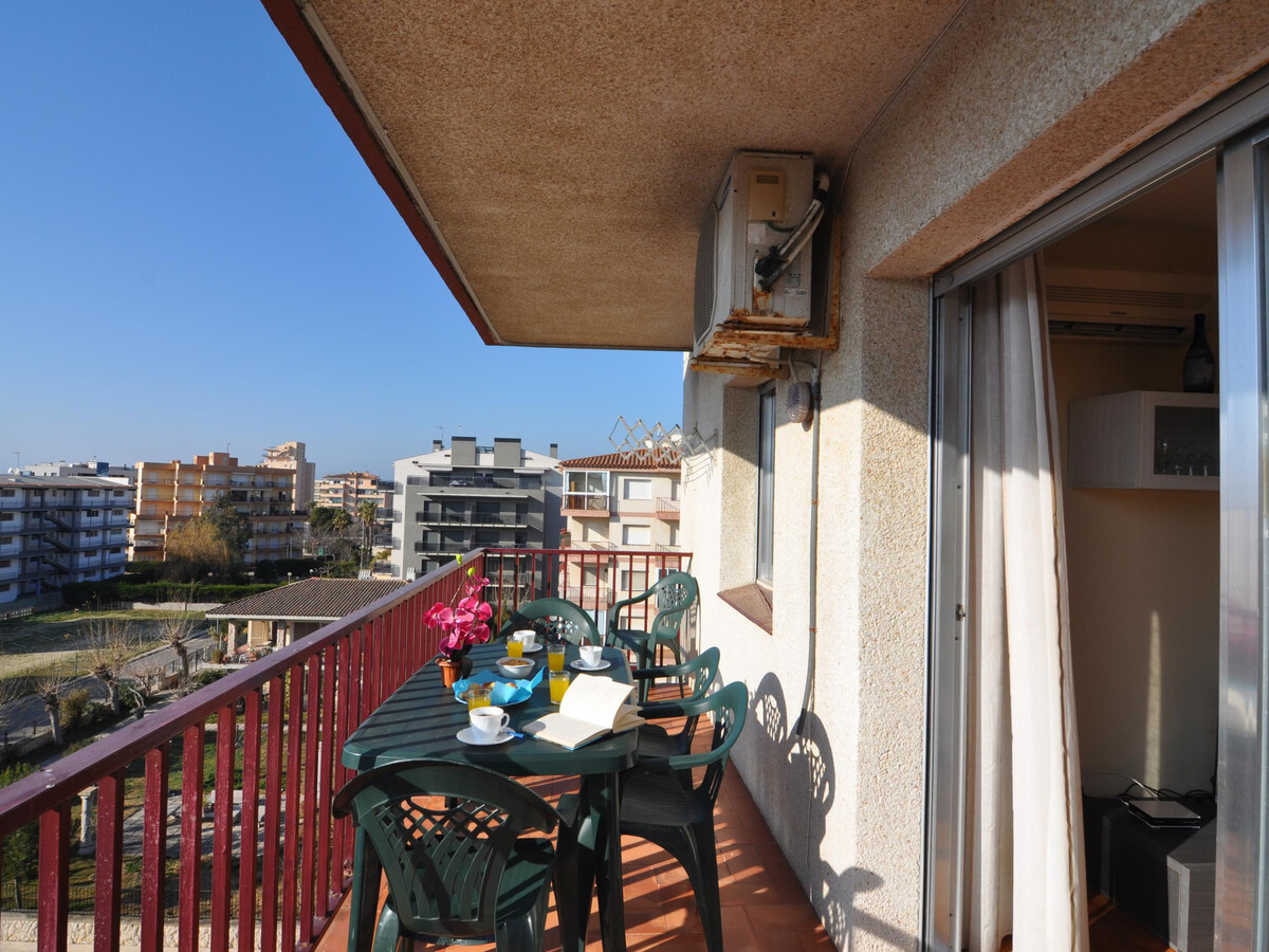 Appartement 6 personnes à Roses, 400m plage, terrasse - Photo 2