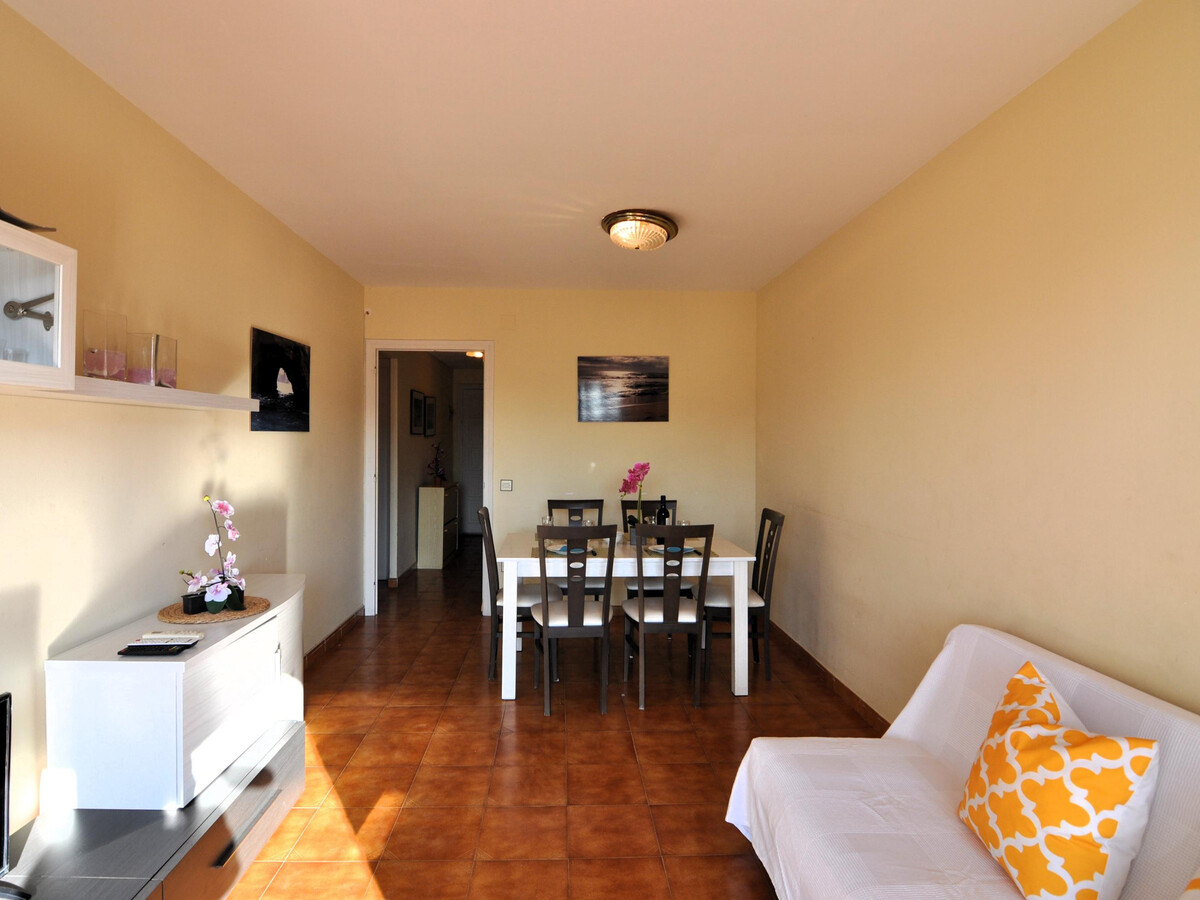 Appartement 6 personnes à Roses, 400m plage, terrasse - Photo 9