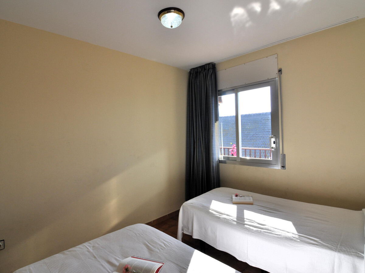 Appartement 6 personnes à Roses, 400m plage, terrasse - Photo 29