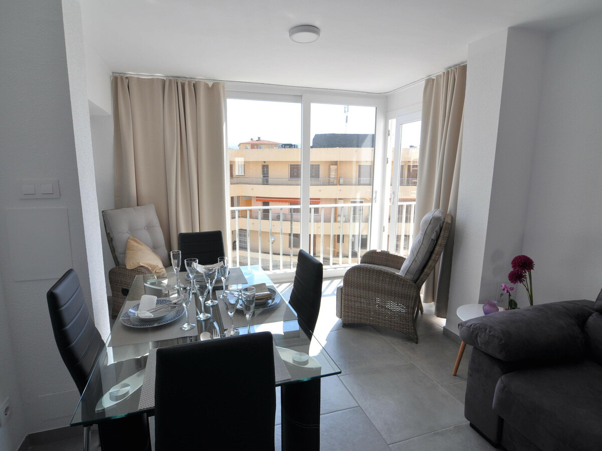 Appartement 6 pers. à 70m de la plage de Roses - Photo 6