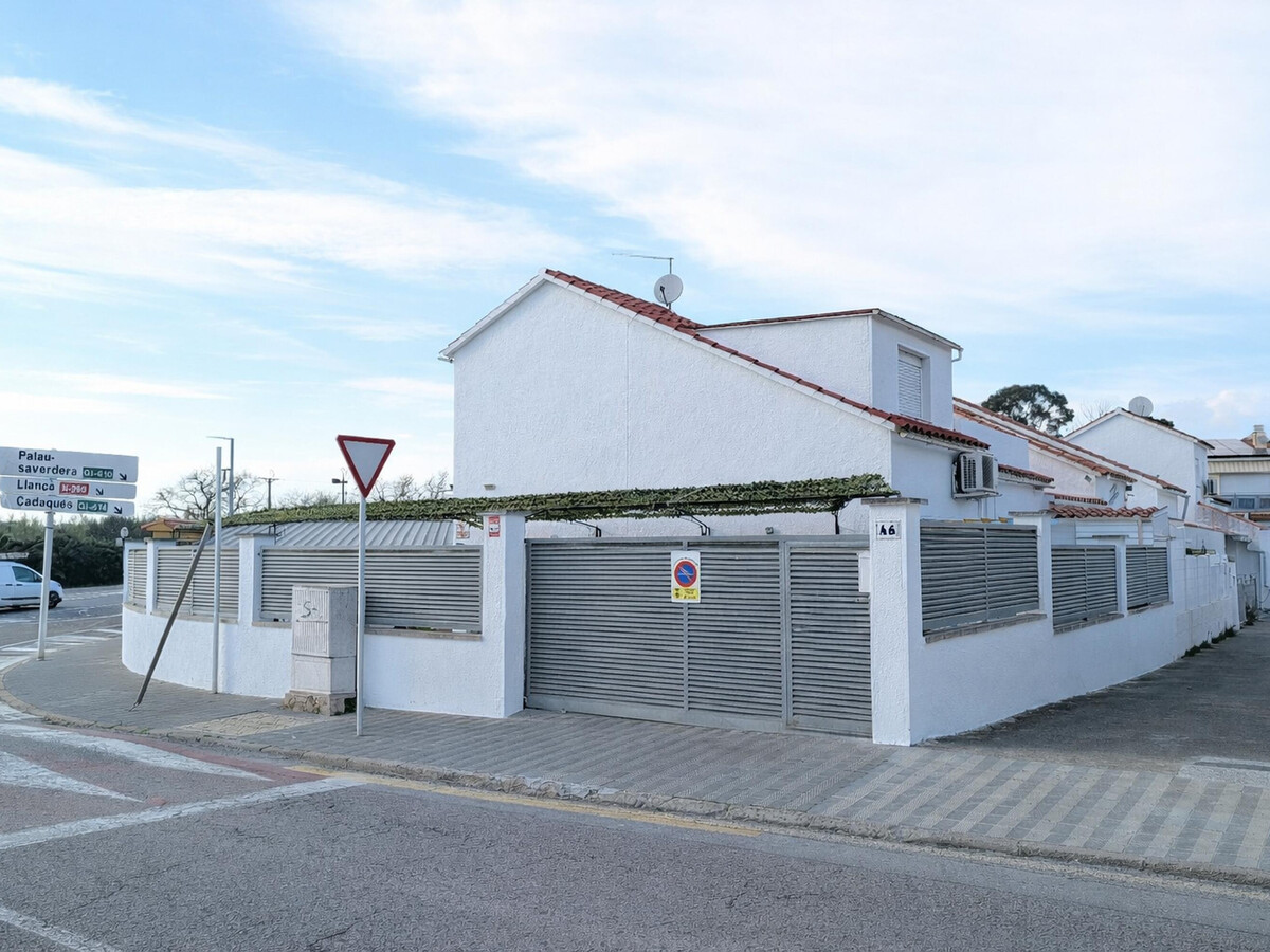 Maison 2 chambres à Roses, 800m plage, jardin & terrasse - Photo 15
