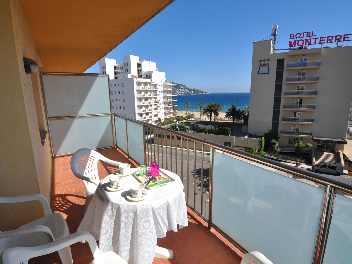 Appartement 2 ch. à 50m de la plage, Roses - Photo 1