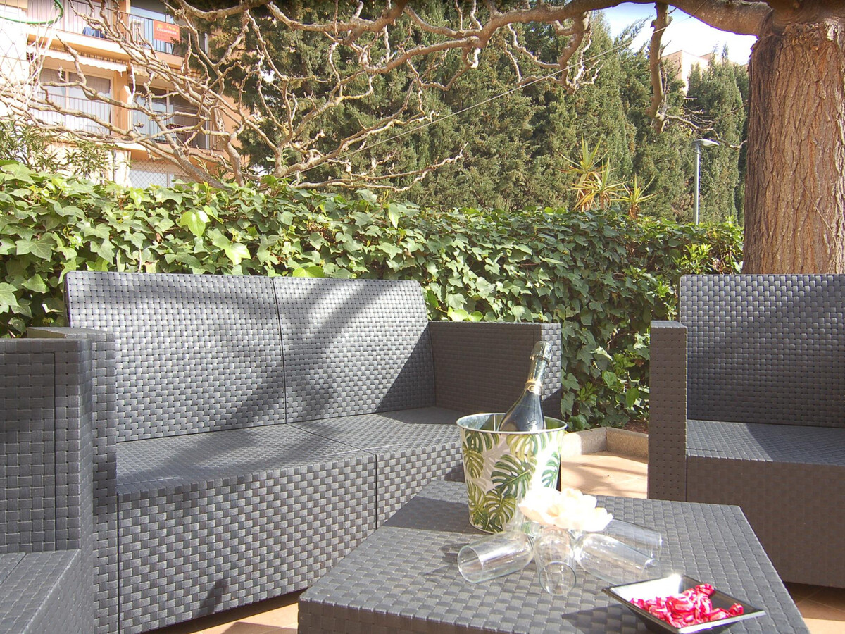 Maison 4 chambres Roses : piscine, terrasse, 1200m plage - Photo 4