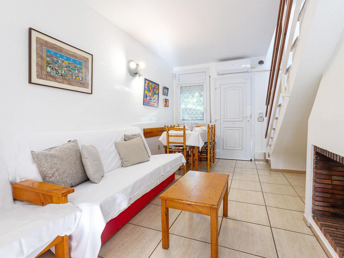 Maison 4 chambres Roses : piscine, terrasse, 1200m plage - Photo 11