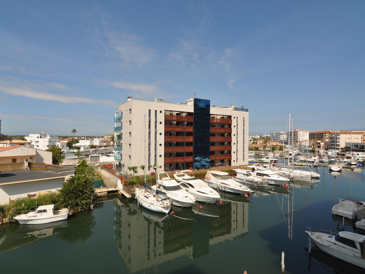 Appartement 2 ch. à 400m plage, vue rivière à Roses - Photo 5