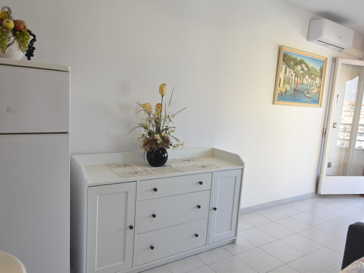 Appartement 2 ch. à 400m plage, vue rivière à Roses - Photo 17