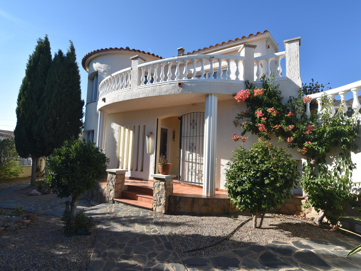 Villa 4 chambres avec piscine privée à Roses - Photo 2