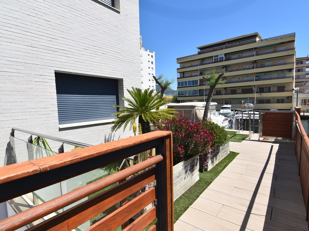 Appartement 55 m² vue port, 1,5 km plage à Roses - Photo 28