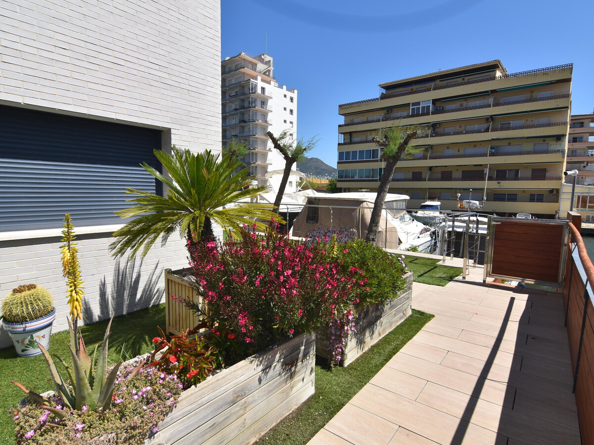 Appartement 55 m² vue port, 1,5 km plage à Roses - Photo 30