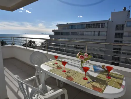 Appartement front de mer à Roses, 2 chambres, piscine - Photo 3