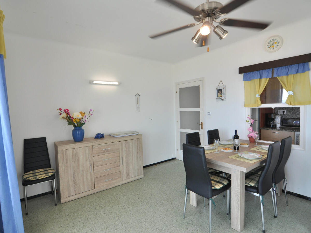 Appartement 60m² front de plage à Roses, 2 ch., 5 pers. - Photo 5