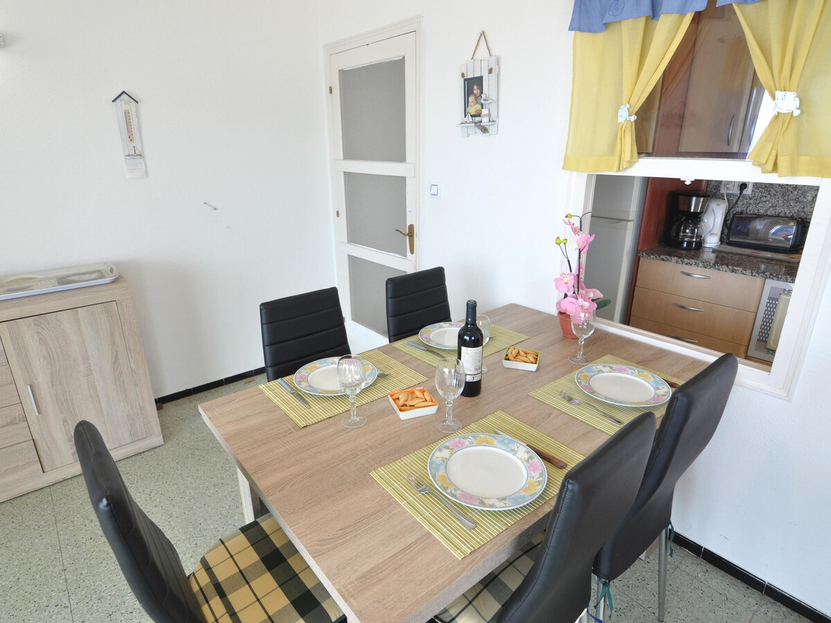 Appartement 60m² front de plage à Roses, 2 ch., 5 pers. - Photo 8