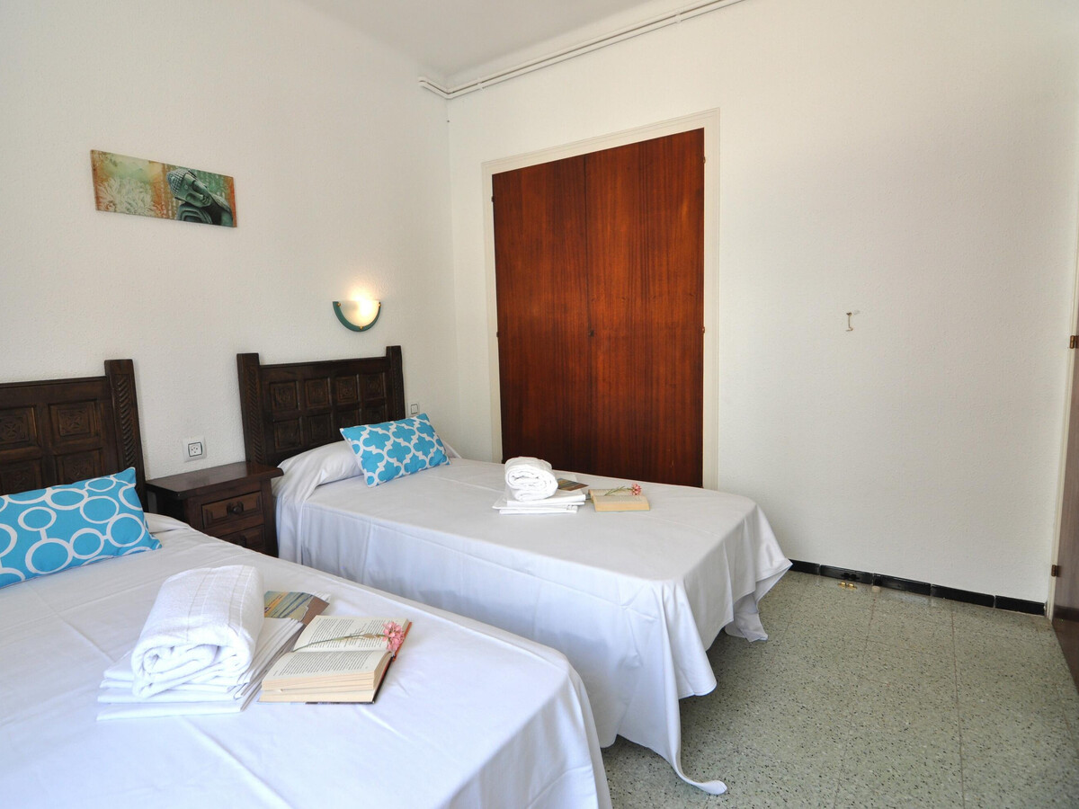 Appartement 60m² front de plage à Roses, 2 ch., 5 pers. - Photo 22