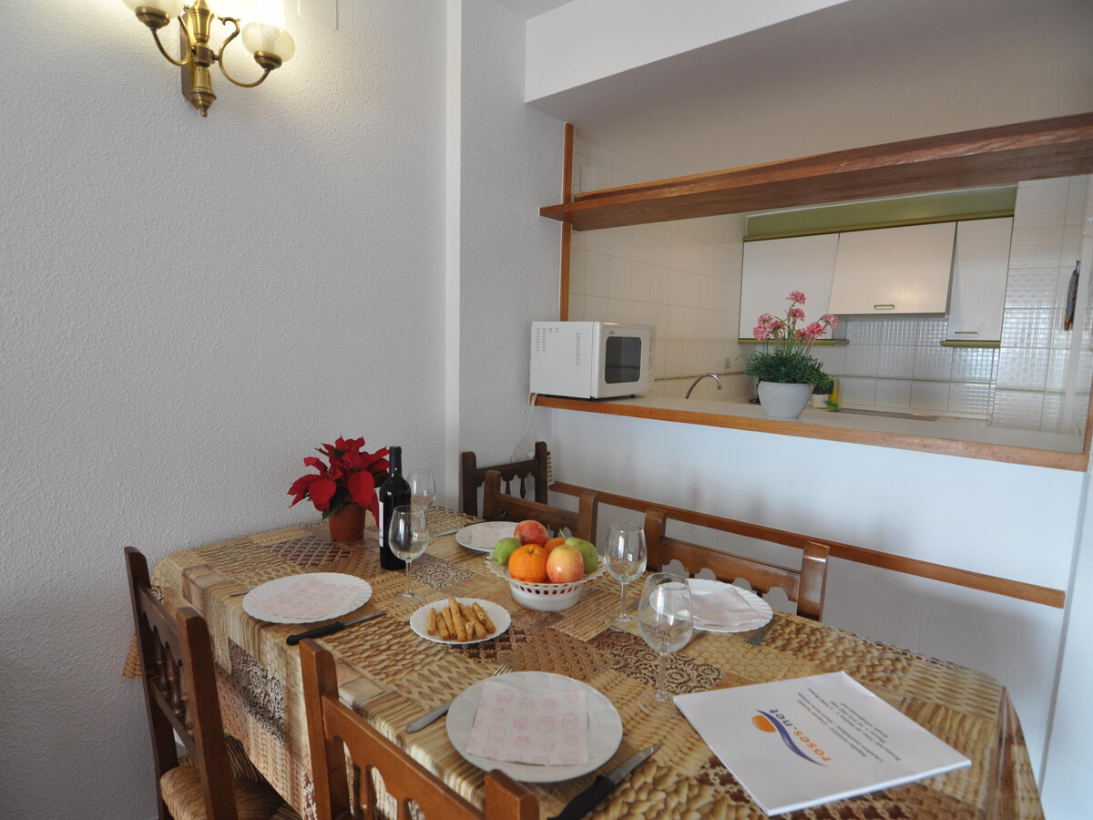Appartement 55m² front de plage à Roses, 20m de Santa Margarita - Photo 9