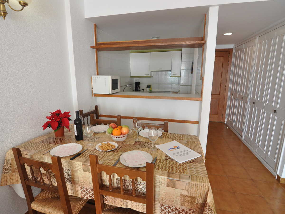 Appartement 55m² front de plage à Roses, 20m de Santa Margarita - Photo 10
