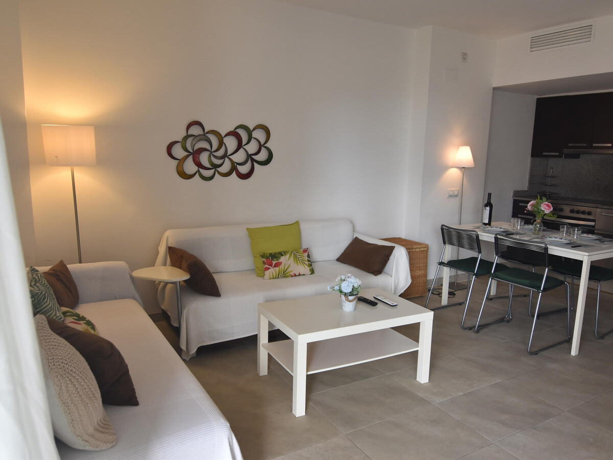 Appartement 2 chambres Roses, 1,2 km plage + piscine - Photo 8