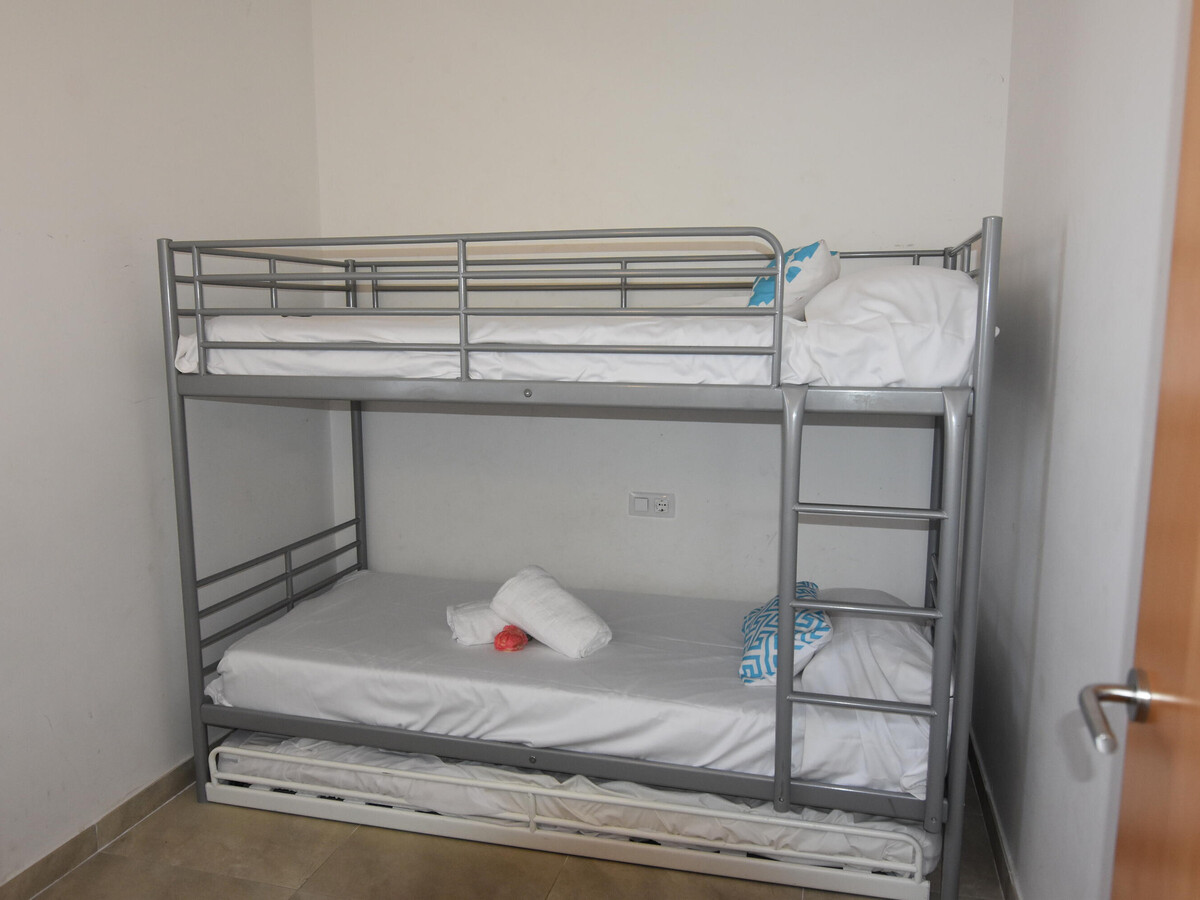Appartement 2 chambres Roses, 1,2 km plage + piscine - Photo 19