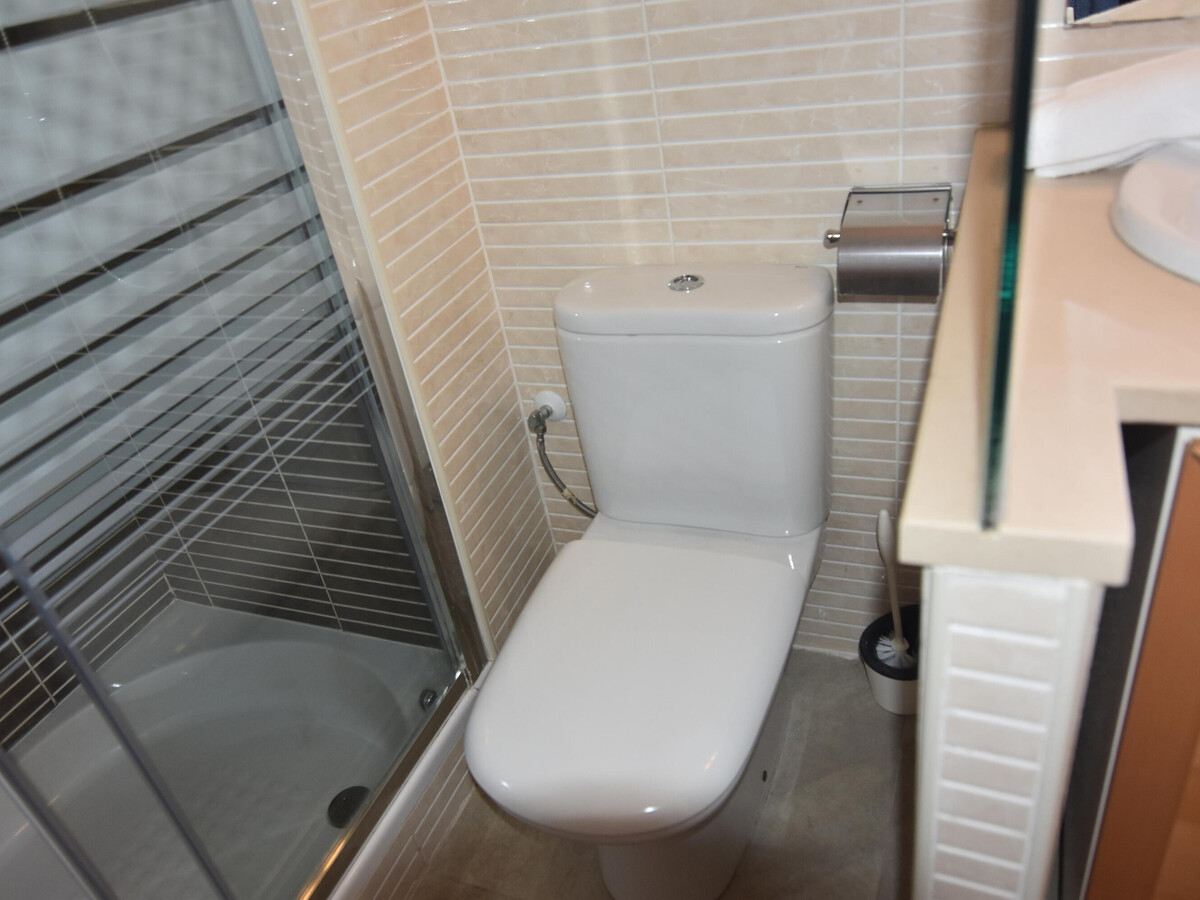 Appartement 2 chambres Roses, 1,2 km plage + piscine - Photo 22