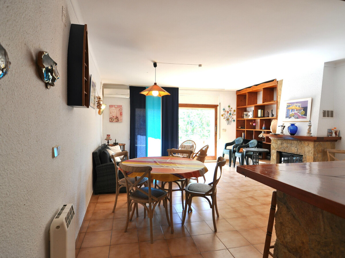 Appartement 2 chambres avec terrasse et BBQ, Roses - Photo 6