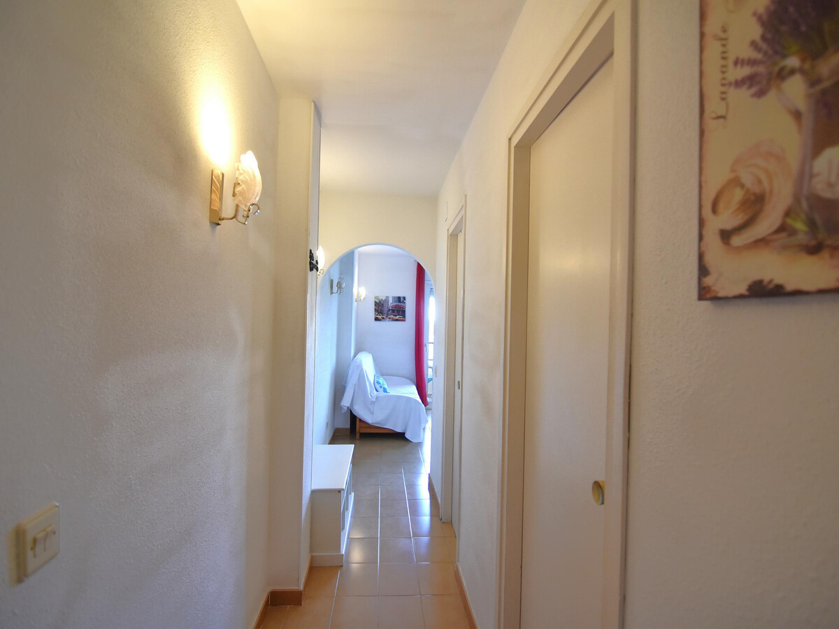 Appartement 1 chambre à Roses, 1 km de la plage - Photo 8