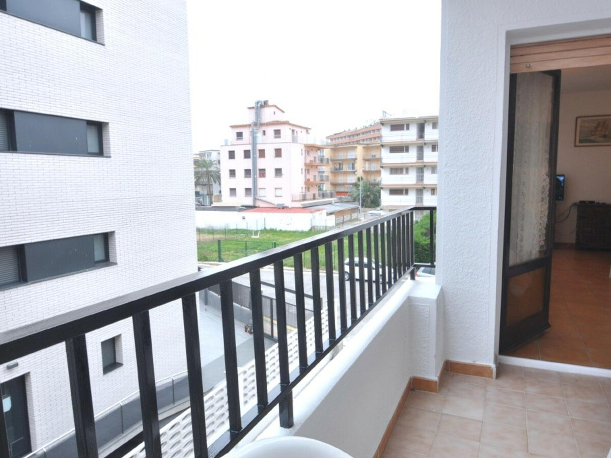 Appartement 2 ch, 6 pers à Roses - 400m plage - Photo 2