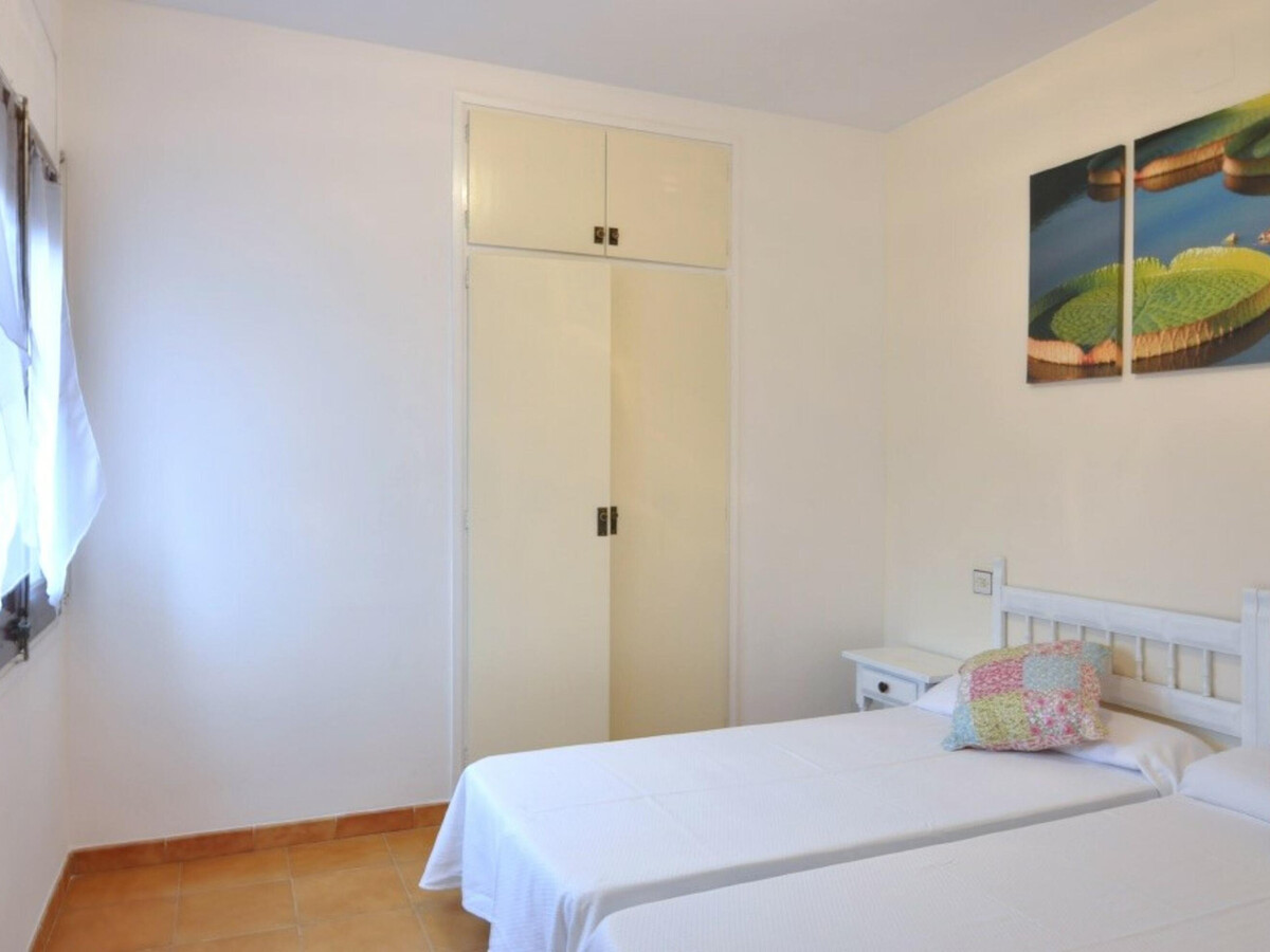 Appartement 2 ch, 6 pers à Roses - 400m plage - Photo 11