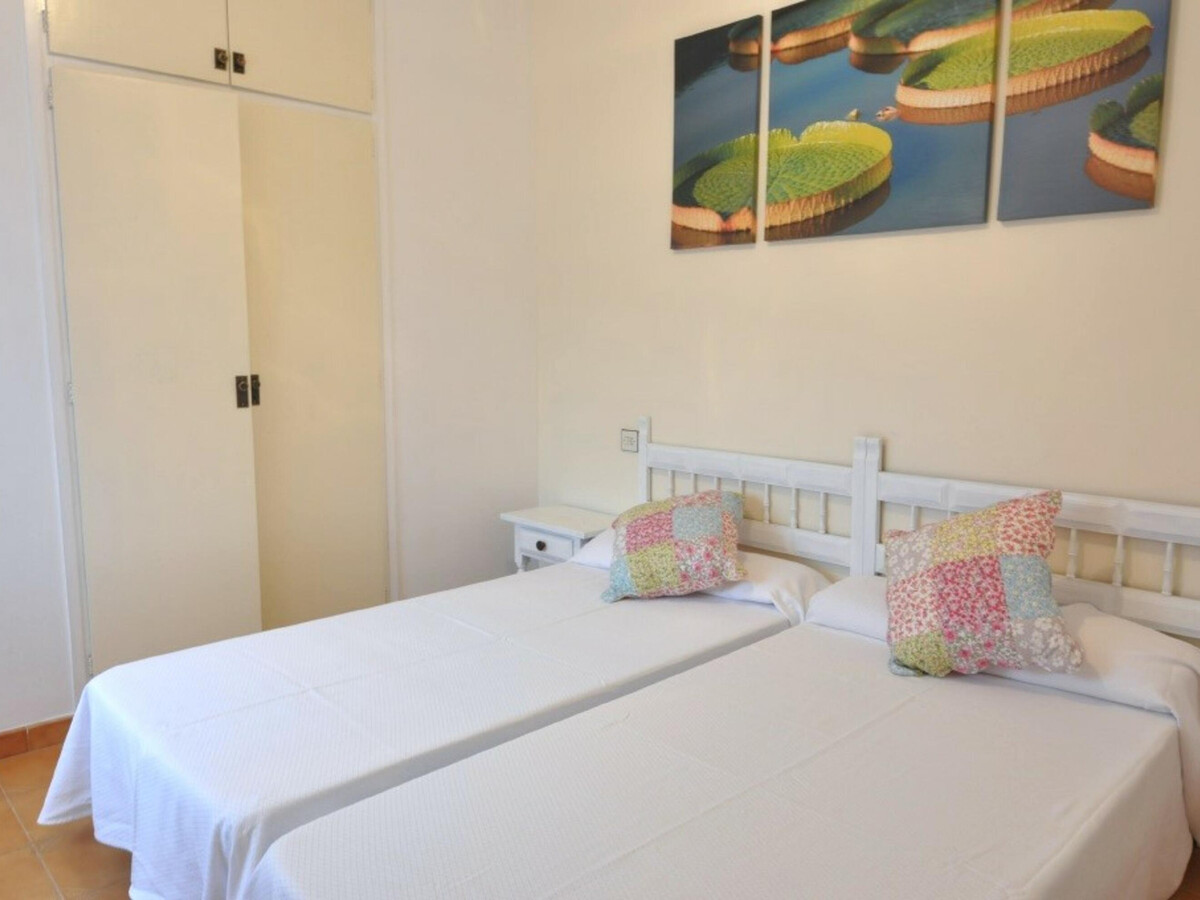 Appartement 2 ch, 6 pers à Roses - 400m plage - Photo 12