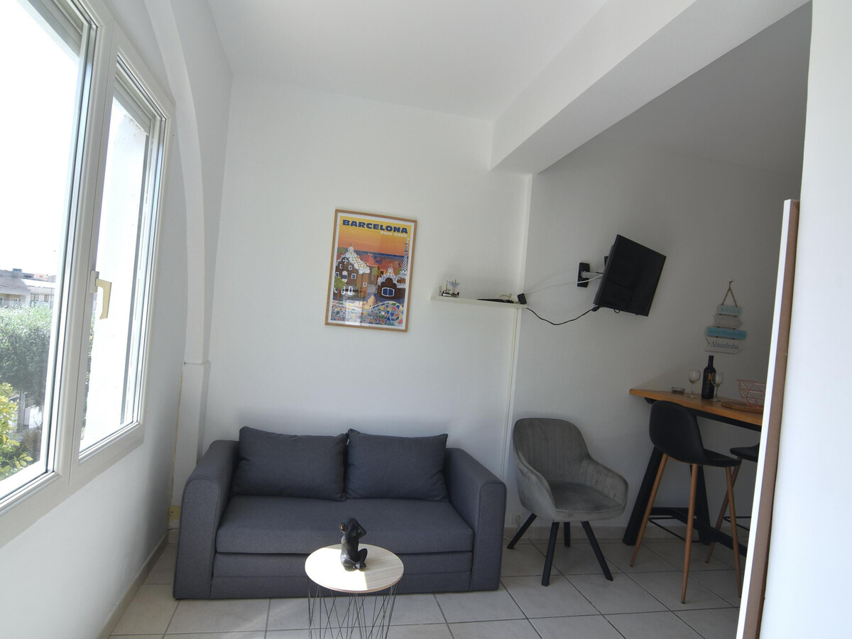 Maison 1 chambre à Roses, 800 m de la plage - Photo 7