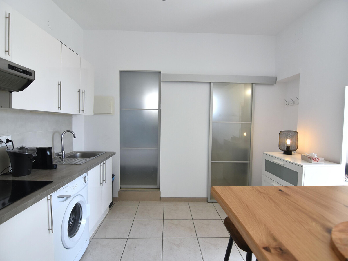 Maison 1 chambre à Roses, 800 m de la plage - Photo 12