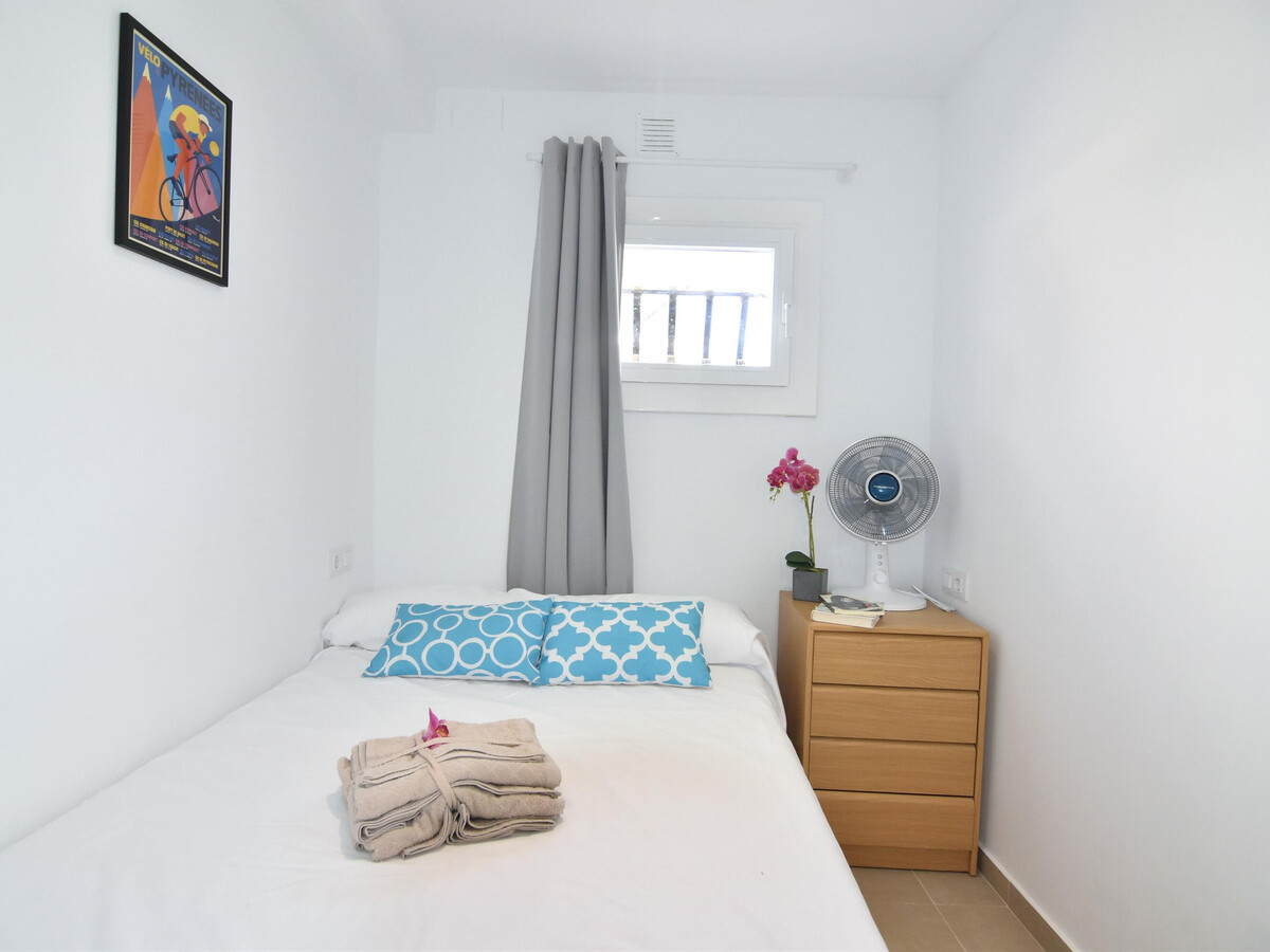 Maison 1 chambre à Roses, 800 m de la plage - Photo 13