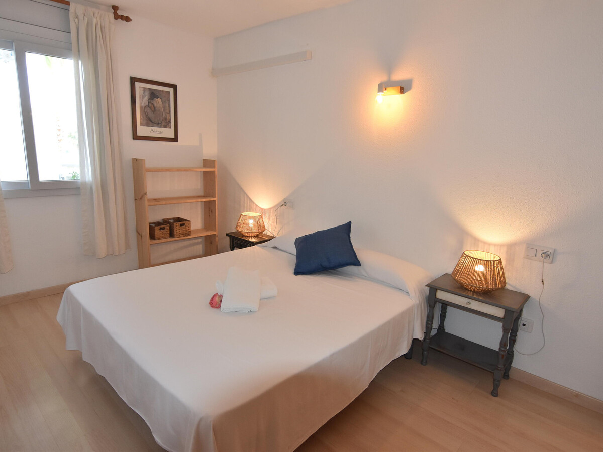 Appartement 4 pers, 2 chambres à Roses, 1,5 km plage - Photo 17