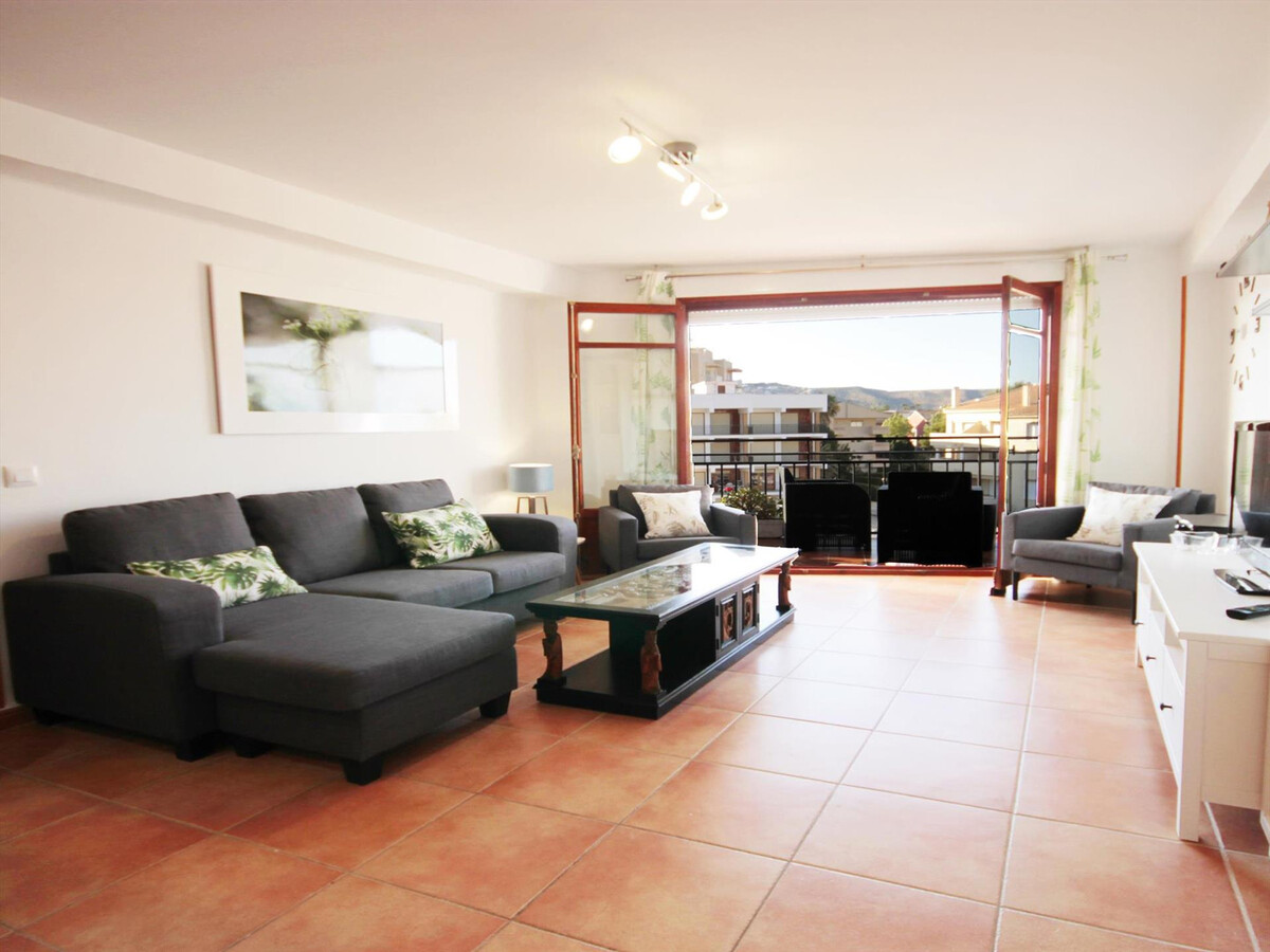 Appartement 6 pers., 300m plage El Arenal, vue port - Photo 4