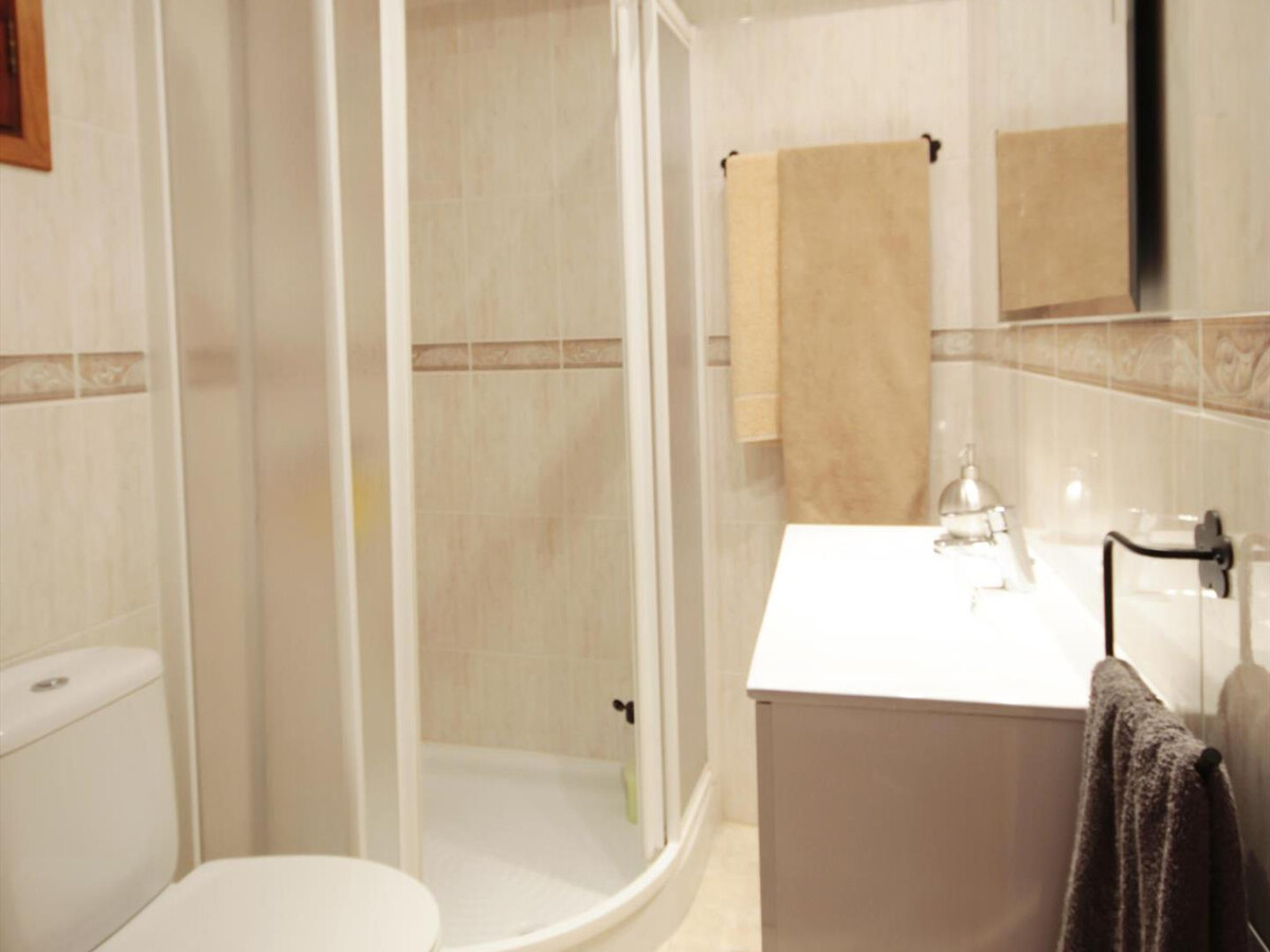 Appartement 6 pers., 300m plage El Arenal, vue port - Photo 9