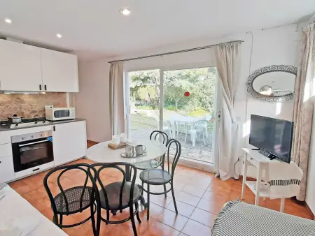 Petit appartement Llafranc, terrasse jardin et barbecue - Photo 6