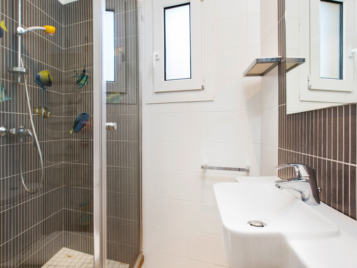 Appartement 5 pers, 3 chambres climatisées à 150m de la plage de Llafranc - Photo 14