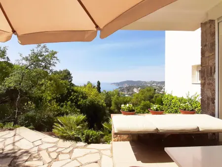 Location appartement à Llafranc, Appartement moderne à Llafranc avec parking et terrasse