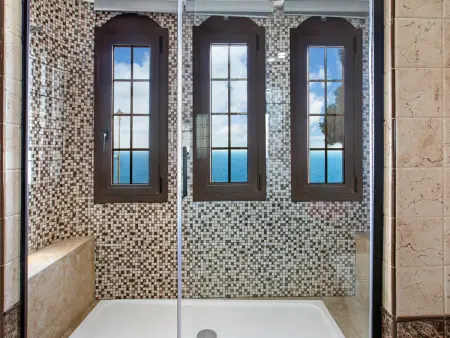 Villa Costa Brava 12 pers. : piscines, sauna et falaise privée : photo 22