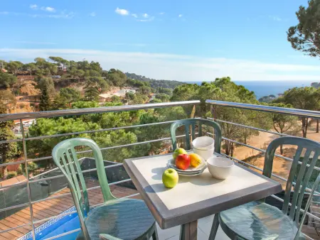 Maison moderne avec piscine privée et vue montagne, proche plage Costa Brava, animaux admis - Photo 2