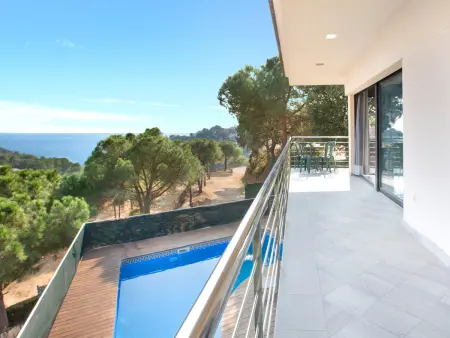 Maison moderne avec piscine privée et vue montagne, proche plage Costa Brava, animaux admis - Photo 7