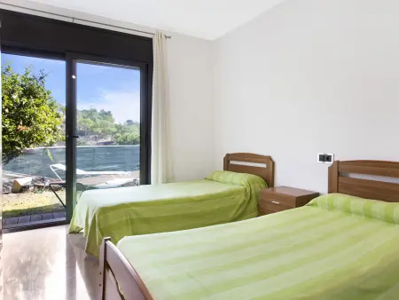 Maison moderne avec piscine privée et vue montagne, proche plage Costa Brava, animaux admis - Photo 12