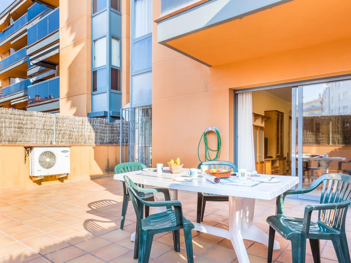 Appartement 6 pers. Lloret de Mar, piscine et terrasse 32m² - Photo 2