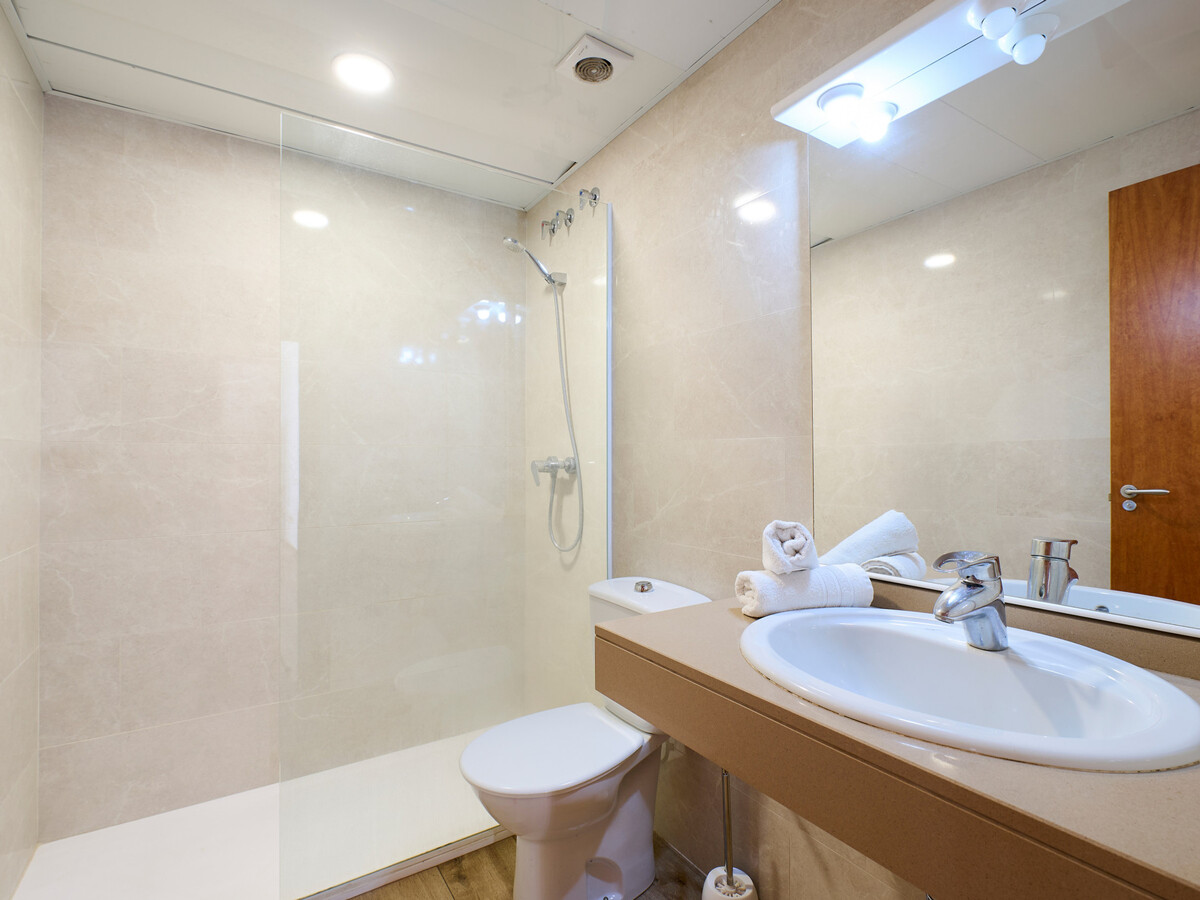 Appartement 6 pers. Lloret de Mar, piscine et terrasse 32m² - Photo 8