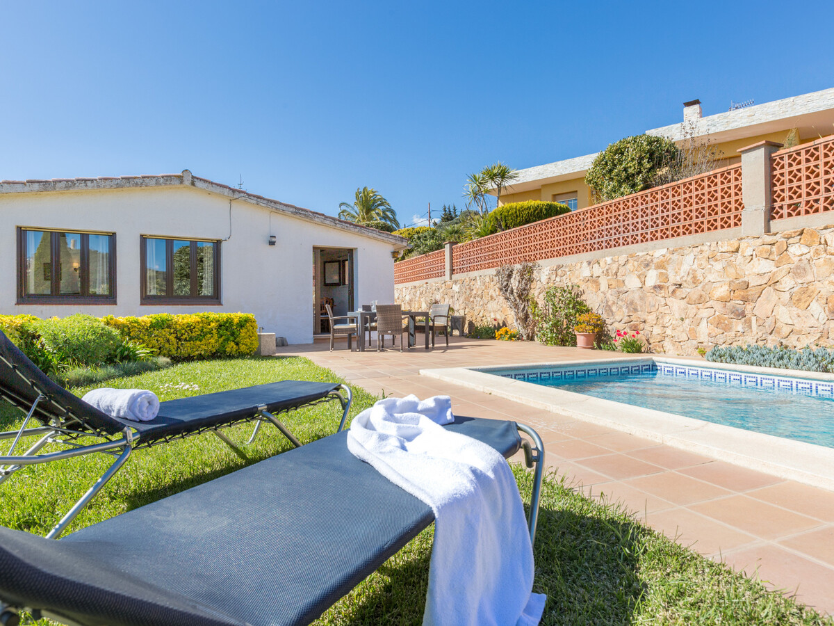 Villa 6 pers. Blanes : piscine privée, jardin, parking - Photo 7