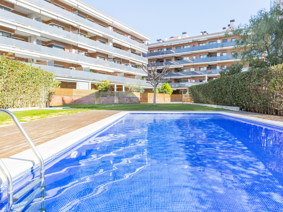 Appartement 4 pers. piscine à 300m de la plage - Photo 1